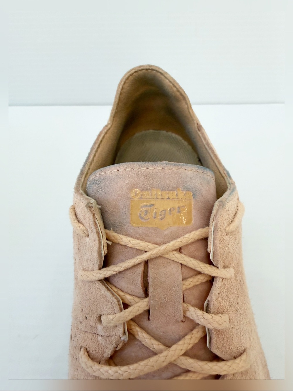 Asics - Onitsuka Tiger Samsara Lo Sneakers - Apricot Suede - 6 - Picture 9 of 15